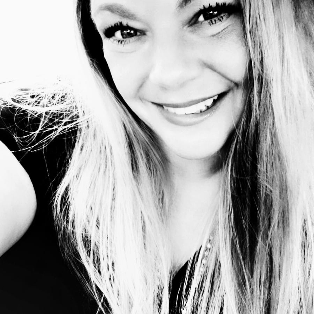 Meet your Posher, Rebecca